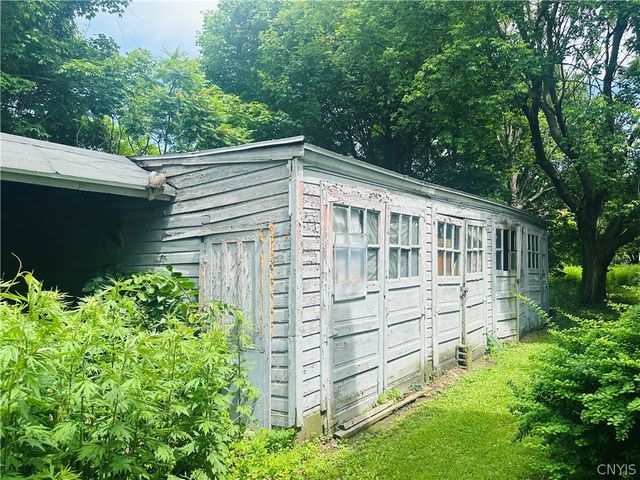 11 Murray Street, Oswego, NY 13126