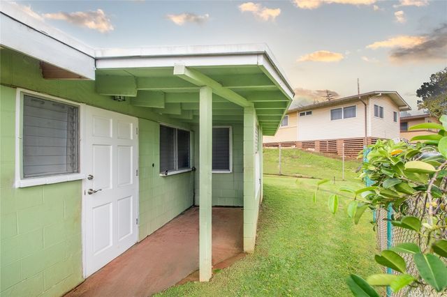 45-580 Kaaluna Place, Kaneohe, HI 96744