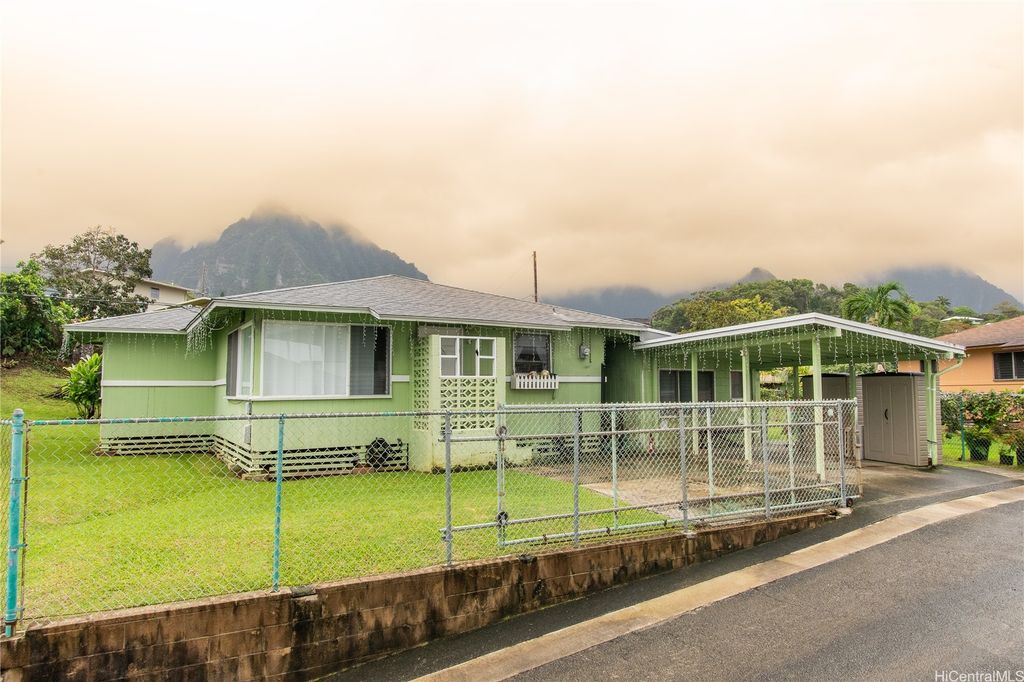 45-580 Kaaluna Place, Kaneohe, HI 96744