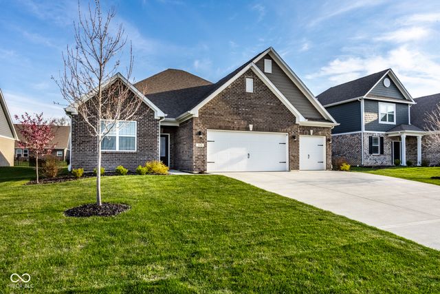 4848 W Jamestown Trace, New Palestine, IN 46163