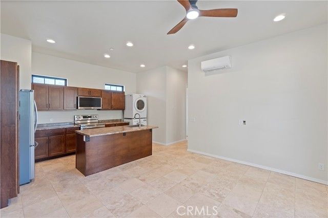 37420 Leta, Calimesa, CA 92320