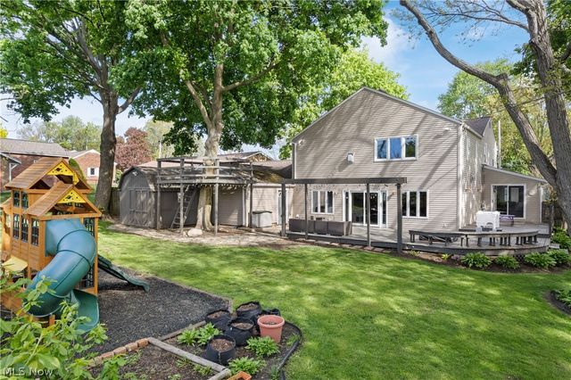 134 Bonnett Street SW, North Canton, OH 44720