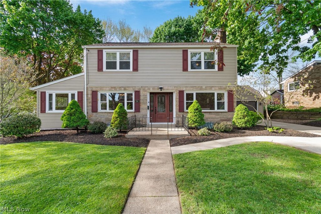 134 Bonnett Street SW, North Canton, OH 44720