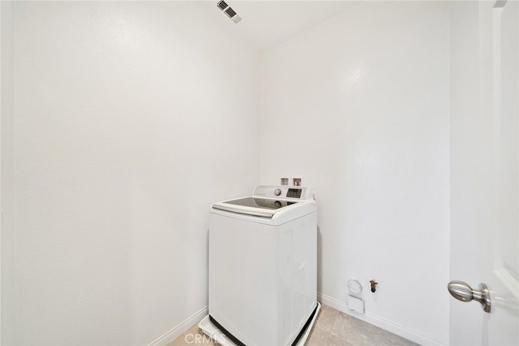 Image 12 of property listing at 1415 Madrid, Pomona, CA 91766