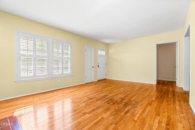 575 N Daisy Avenue, Pasadena, CA 91107
