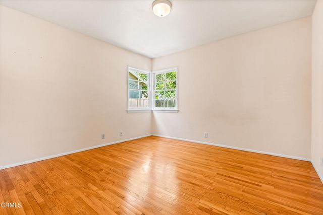 575 N Daisy Avenue, Pasadena, CA 91107