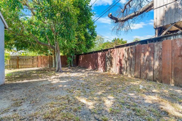575 N Daisy Avenue, Pasadena, CA 91107
