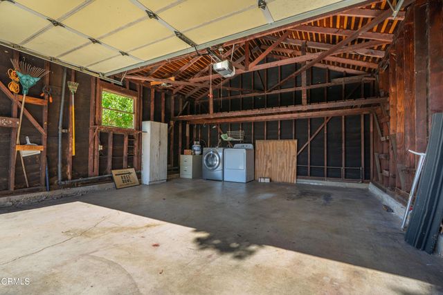575 N Daisy Avenue, Pasadena, CA 91107