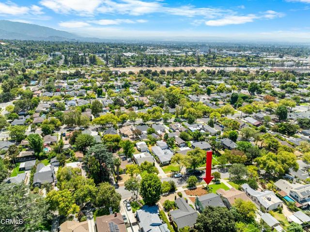 575 N Daisy Avenue, Pasadena, CA 91107