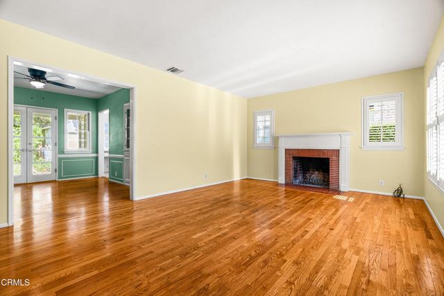 575 N Daisy Avenue, Pasadena, CA 91107