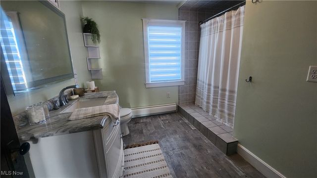 1408 Stewart Avenue, Cambridge, OH 43725