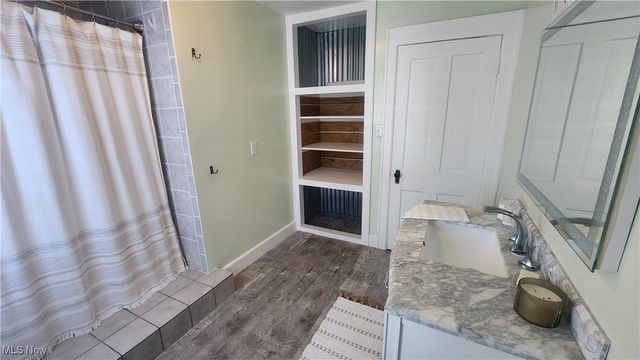 1408 Stewart Avenue, Cambridge, OH 43725