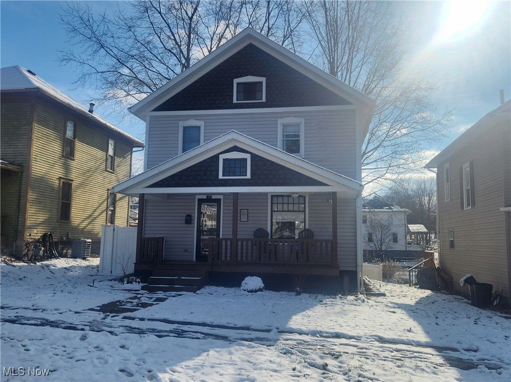 1408 Stewart Avenue, Cambridge, OH 43725