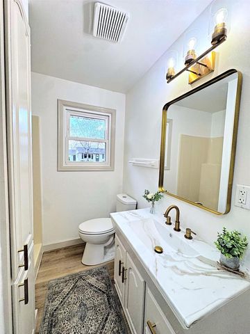 1412 N REXFORD STREET, Appleton, WI 54914