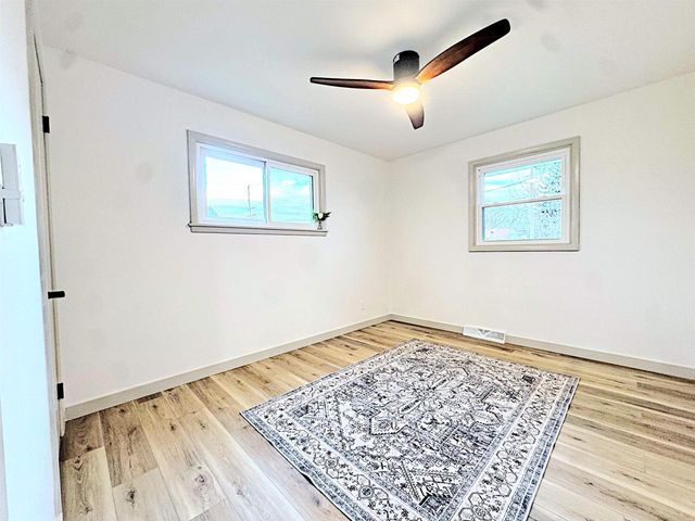 1412 N REXFORD STREET, Appleton, WI 54914