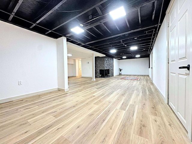 1412 N REXFORD STREET, Appleton, WI 54914