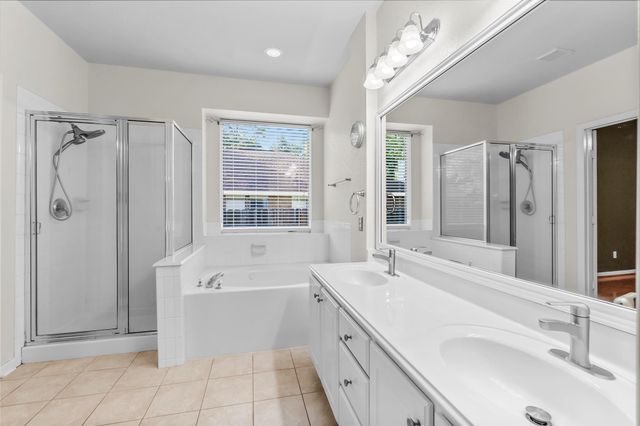 118 W Russet Grove Circle, The Woodlands, TX 77384