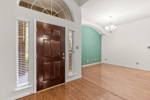 118 W Russet Grove Circle, The Woodlands, TX 77384