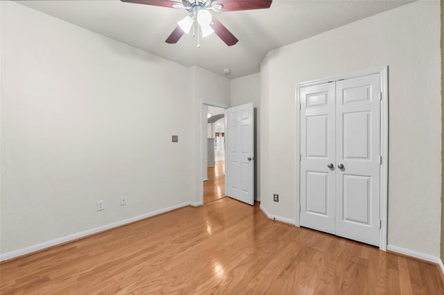 118 W Russet Grove Circle, The Woodlands, TX 77384