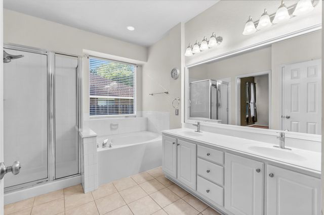 118 W Russet Grove Circle, The Woodlands, TX 77384