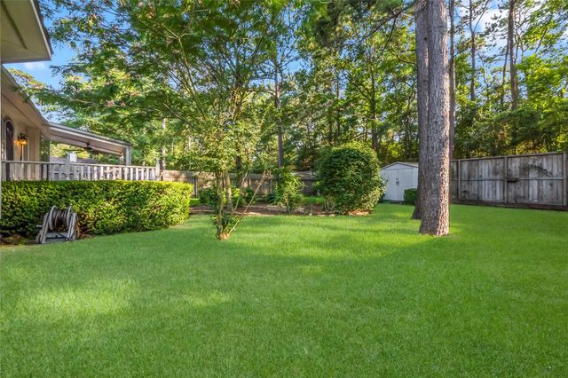 118 W Russet Grove Circle, The Woodlands, TX 77384