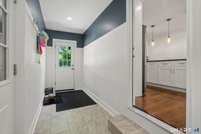 31 Melrose Avenue, Trumbull, CT 06611