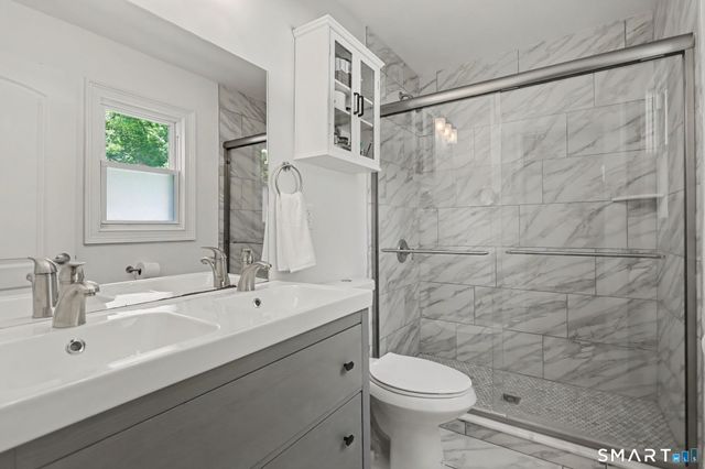 31 Melrose Avenue, Trumbull, CT 06611