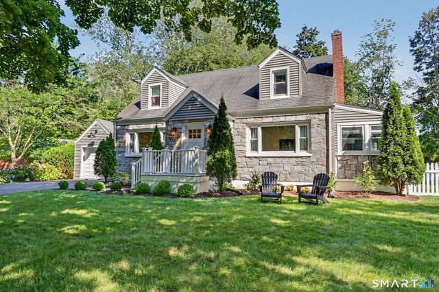 31 Melrose Avenue, Trumbull, CT 06611