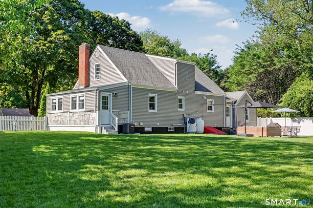 31 Melrose Avenue, Trumbull, CT 06611