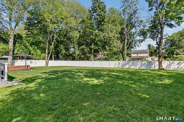 31 Melrose Avenue, Trumbull, CT 06611