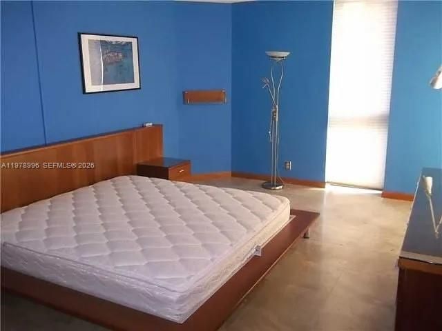 20185 E Country Club Dr TS-3, Aventura, FL 33180