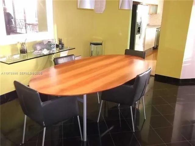 20185 E Country Club Dr TS-3, Aventura, FL 33180