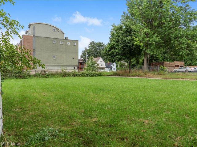 10217 Superior Avenue, Cleveland, OH 44106
