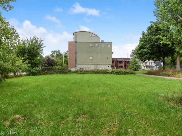 10217 Superior Avenue, Cleveland, OH 44106