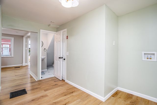 64 Harrison St, Haverhill, MA 01830