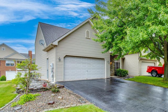 1285 WILLOW CREEK DR, Mount Joy, PA 17552