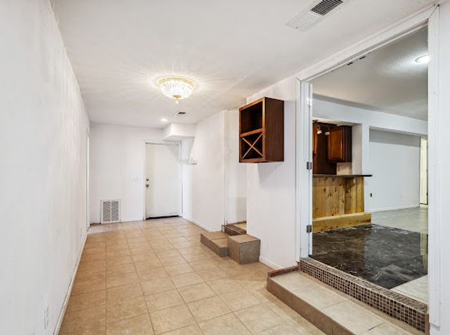 3485 Mountain Drive, Golden Valley, AZ 86413