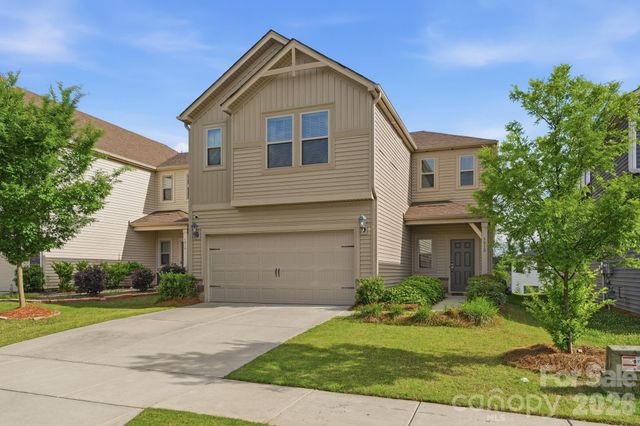 5012 Shadbush Road, Charlotte, NC 28215