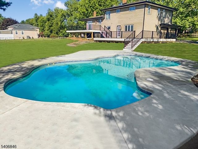 16 SCHAAF ROAD, Alexandria Twp., NJ 08804