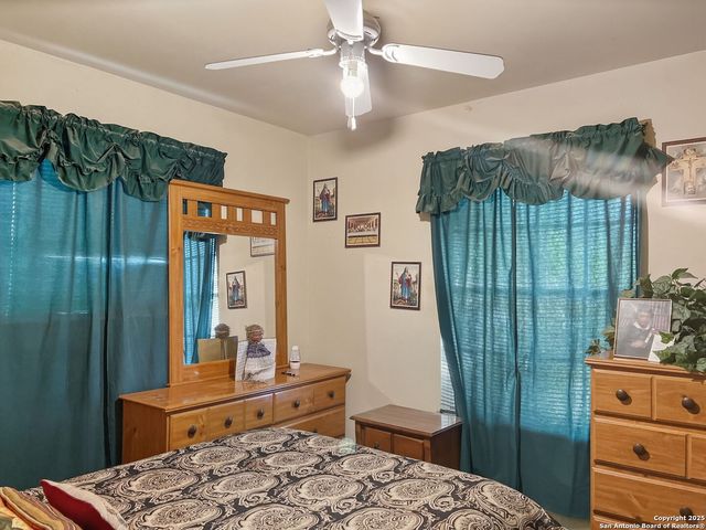 4607 Belinda Lee, San Antonio, TX 78220