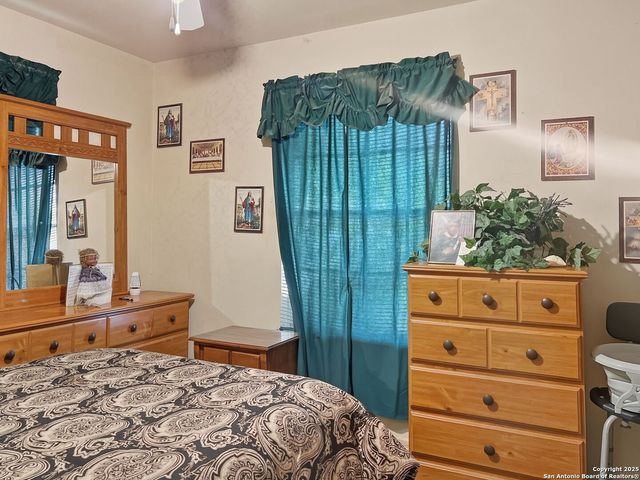 4607 Belinda Lee, San Antonio, TX 78220