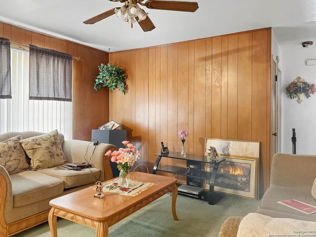 4607 Belinda Lee, San Antonio, TX 78220