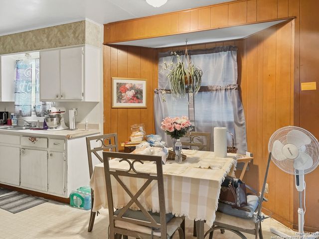 4607 Belinda Lee, San Antonio, TX 78220