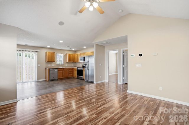 957 Anchor Way NE, Kannapolis, NC 28083