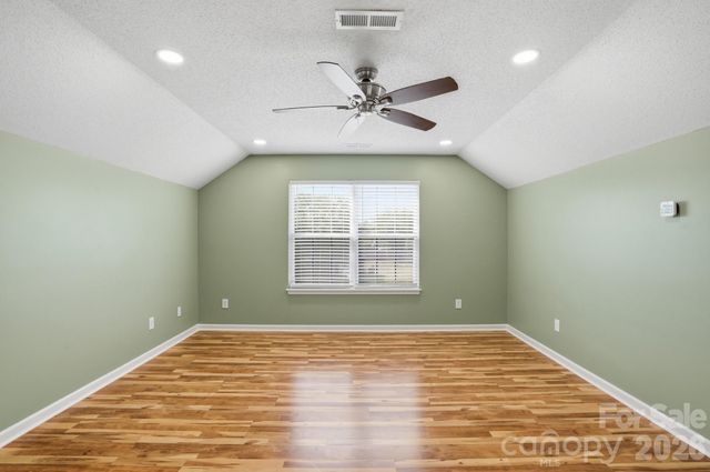957 Anchor Way NE, Kannapolis, NC 28083