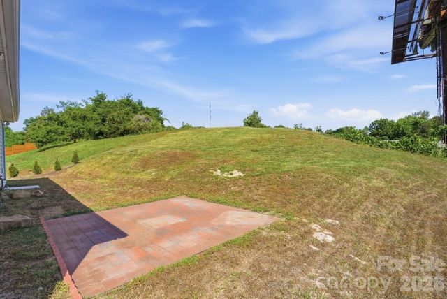 957 Anchor Way NE, Kannapolis, NC 28083