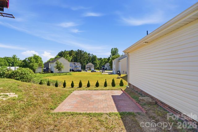 957 Anchor Way NE, Kannapolis, NC 28083