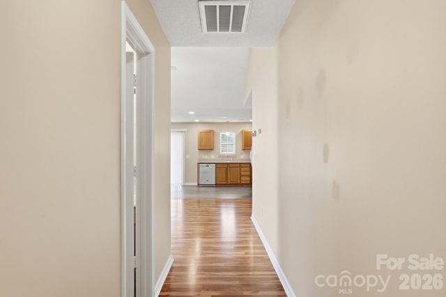 957 Anchor Way NE, Kannapolis, NC 28083