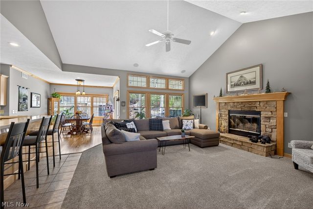 12420 Falcon Ridge Road, Chesterland, OH 44026