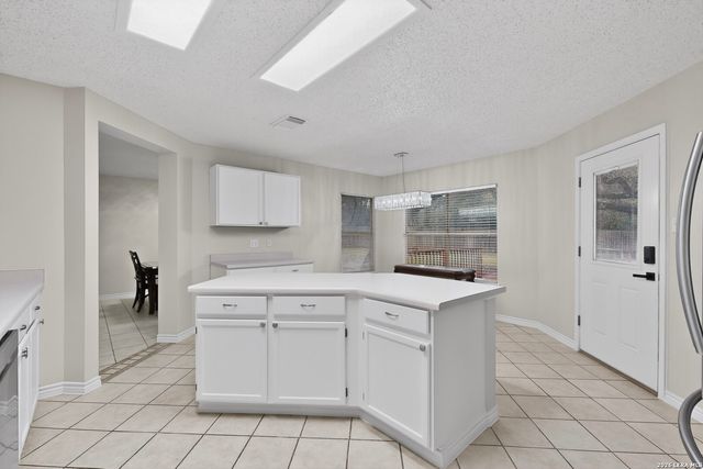 11329 REDLANDS PARK DR, San Antonio, TX 78249